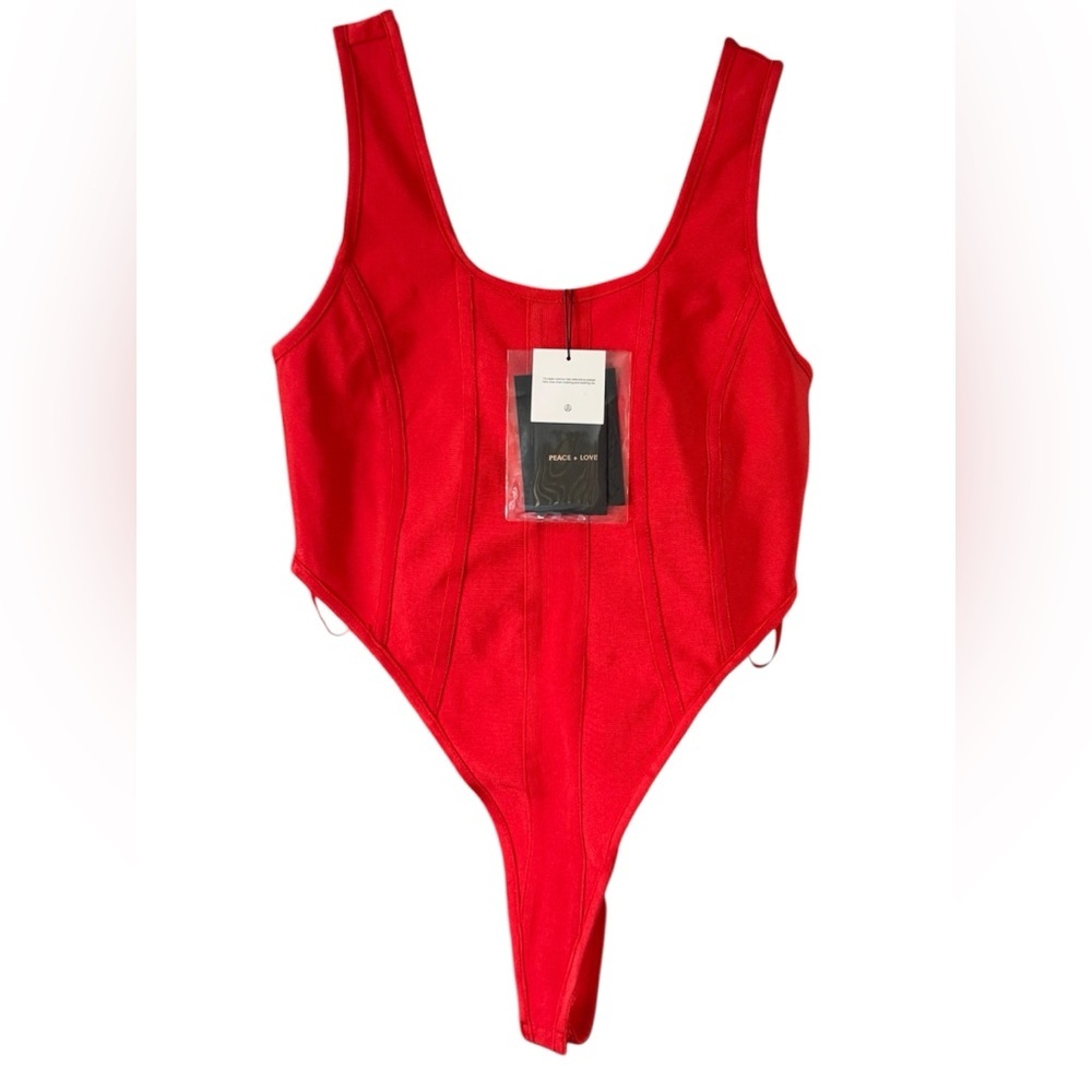 🔻♦️🔺Peace + Love Women's Red Fitted Bodycon Bodysuit🔺♦️🔻